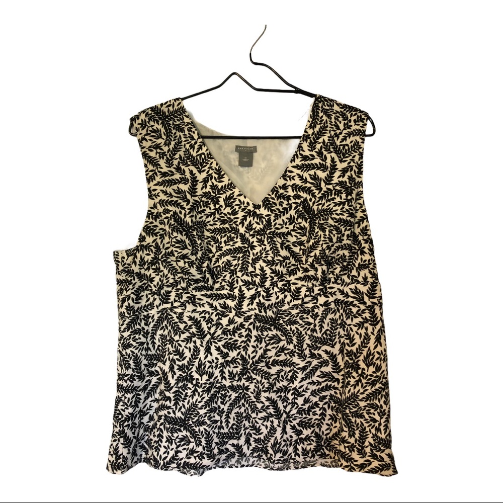 Ann Taylor Outlet  Sleeveless Top 16 black & cream